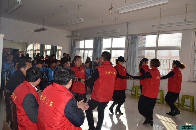 因愛筑夢(mèng) 你我同行 ——特教獻(xiàn)愛心 魯網(wǎng)慶祝上線二十周年