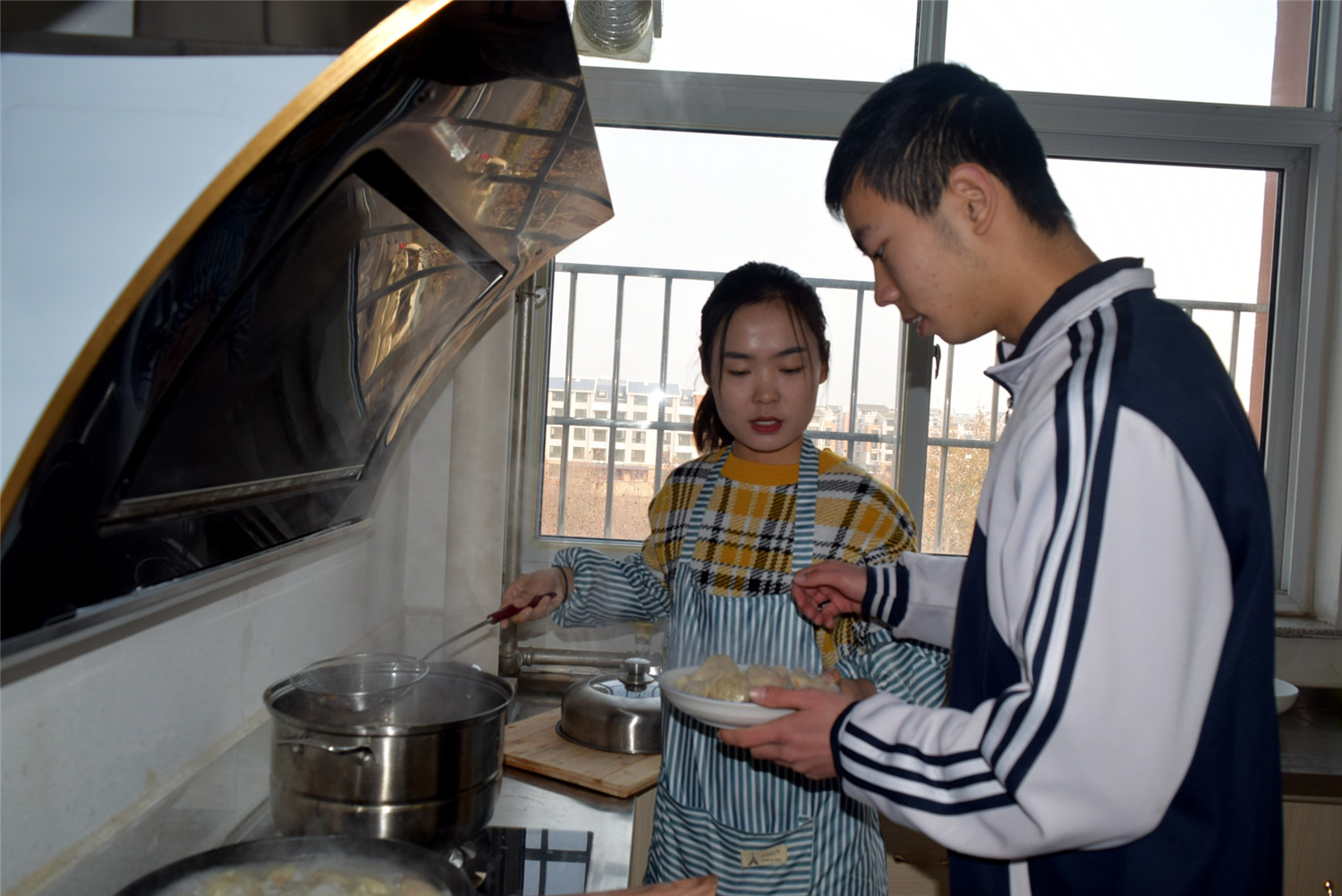 開心包餃子  快樂迎冬至